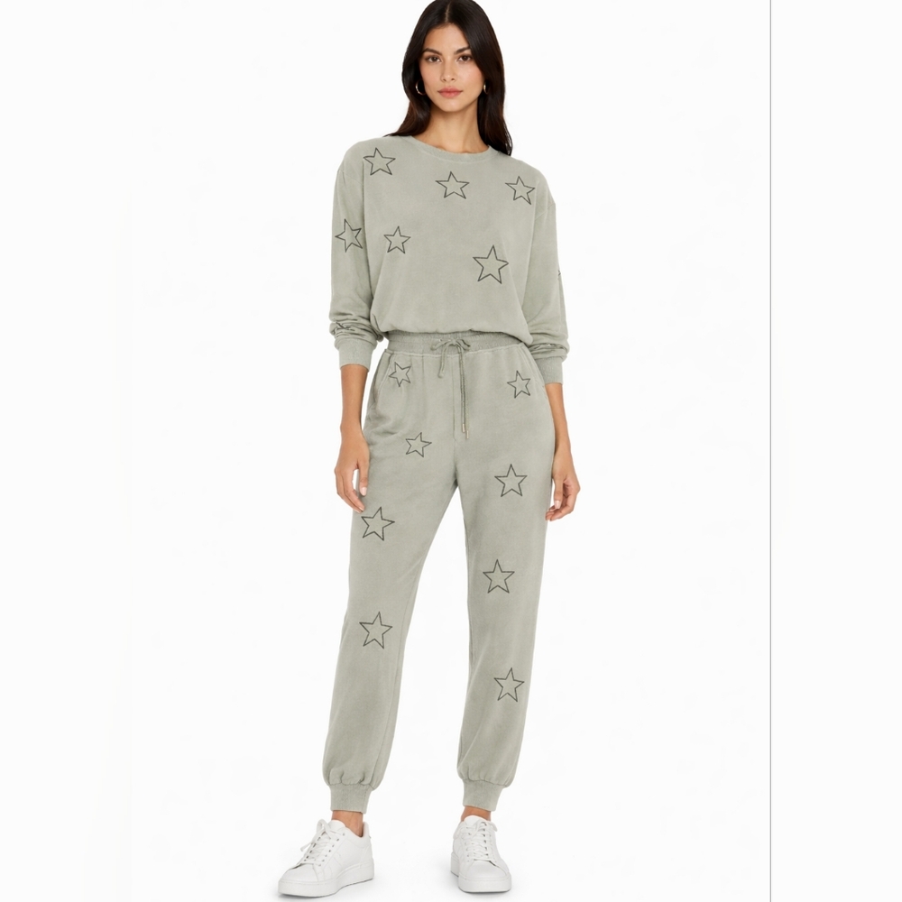 Sundry Star Printed Sweatshirt And Sweatpants Set In Pigment Sage Size XS
